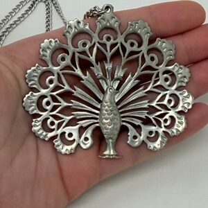 Reed & Barton Pewter Peacock Charm Pendant Unbranded Necklace Silver Tone Chain